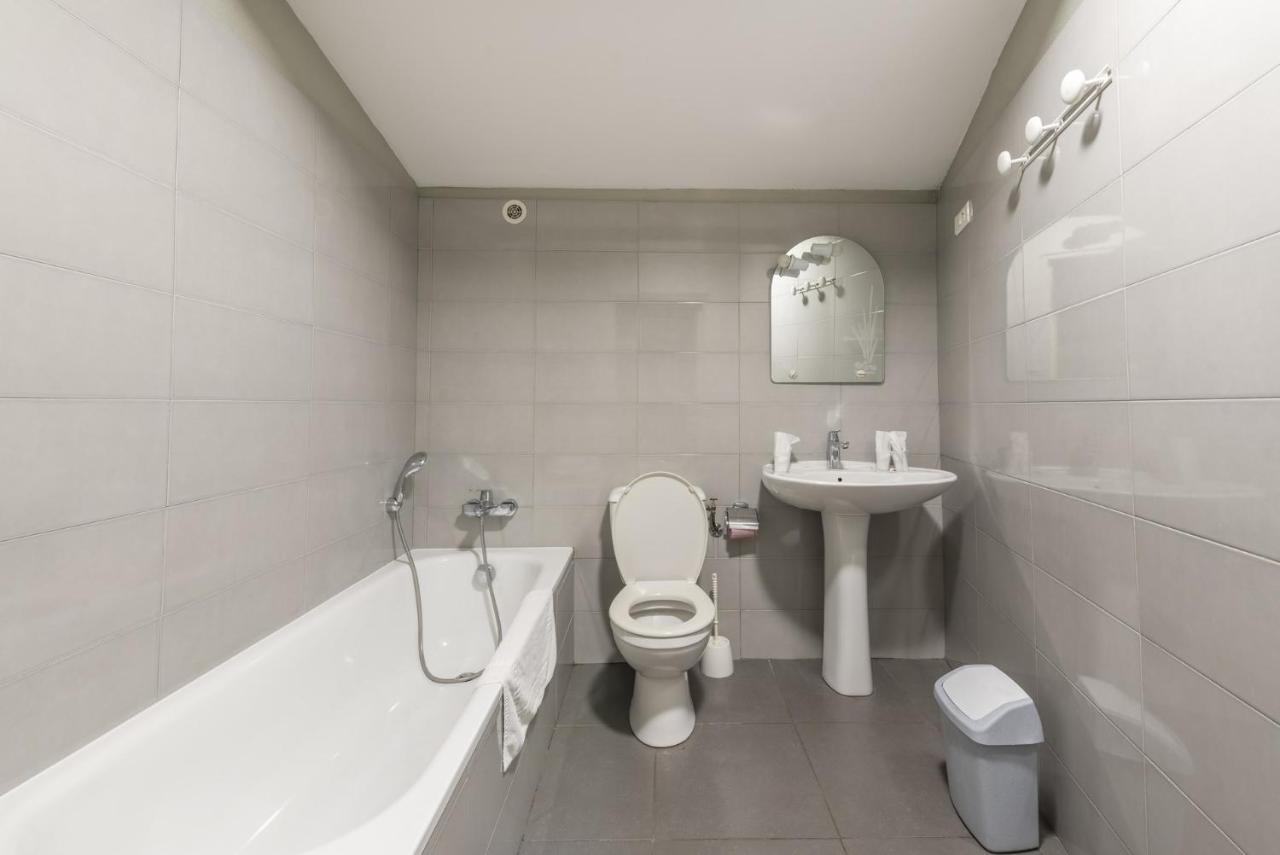 Hotel Du Rocher マルセイユ エクステリア 写真
